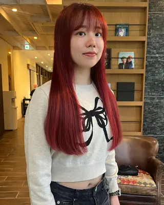 ロング カラー 松野 心音のヘアスタイル