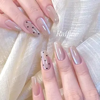 ネイル RAFFINE 月🦋🩵のネイルデザイン
