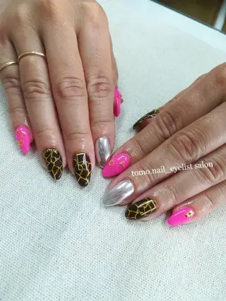 ネイル tomonail eyelistのマツエク・マツパデザイン