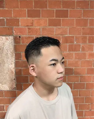 ショート HIRO GINZA新橋店所属・山内 敢史のヘアスタイル