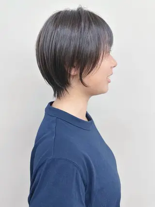 ショート とうい/パーマボブ/ くせ毛/丸みボブのヘアスタイル