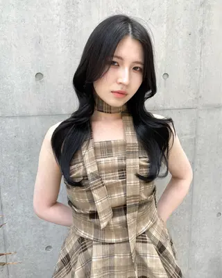 ロング カラー レイヤーカット 韓国ヘアayameのヘアスタイル