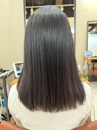 セミロング メンズカット曲がる 縮毛矯正佐々木タクマのヘアスタイル