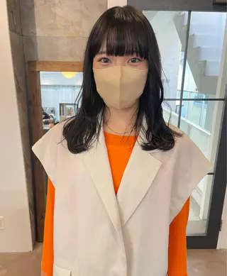 セミロング カラー 原 菜帆のヘアスタイル