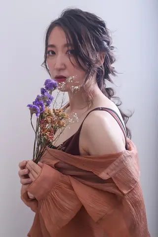 ロング ヘアアレンジ 伊藤 裕貴のヘアスタイル