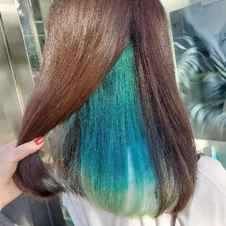 ロング カラー 推しアニメカラー🌈 ツヤ透明感カラー🦄のヘアスタイル