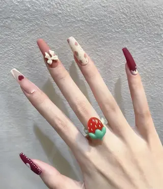 ネイル 花花 ネイルサロンのネイルデザイン