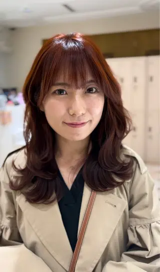 ロング 顔まわりカット 前髪カット安井楽人のヘアスタイル