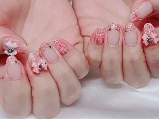 ネイル Cutil Nailsalon所属・Cutil. Nail🌈のネイルデザイン