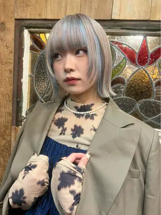ショート ハイトーンカラー🍑 心斎橋のヘアスタイル