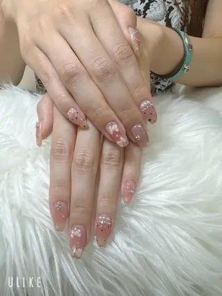 ネイル チョウ Rachaelのネイルデザイン