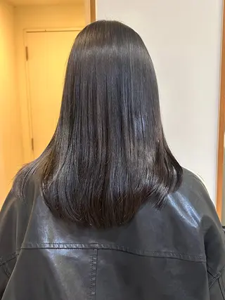 カラー UNBIRTHDAY ゆづみのヘアスタイル