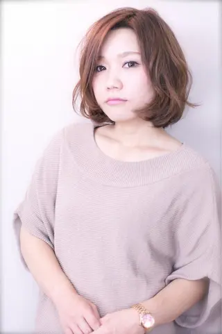 ミディアム カラー パーマ Euphoria 【ユーフォリア】のヘアスタイル