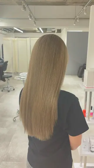 ロング カラー CIERA.心斎橋所属・Noah🌙/カラー ・ブリーチ/心斎橋のヘアスタイル