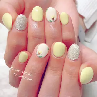 ネイル ラウバイマノマノ なかざとのネイルデザイン