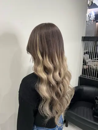 ロング カラー YUDU🍊 germe/ジェルムのヘアスタイル