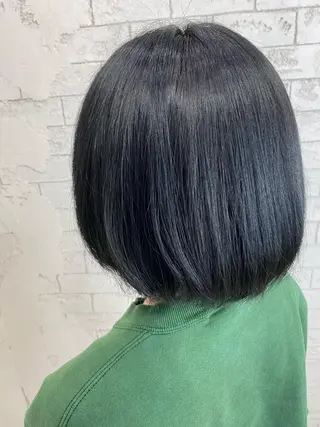 ショート カラー ond〖オンド〗所属・中目黒インナーカラー ボブ橋本青輝のヘアスタイル