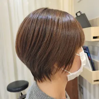ショート カラー 木幡 響のヘアスタイル