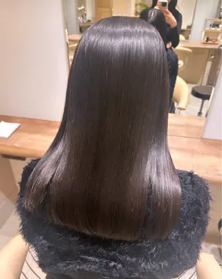 ミディアム EMMA 🎀縮毛矯正🫧のヘアスタイル