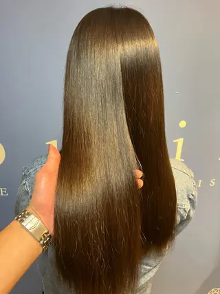 ロング カラー 髪質改善 pulirのヘアスタイル