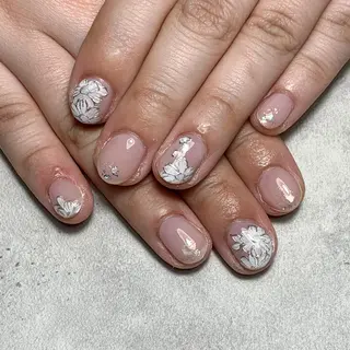 ネイル atelier　FIORITURA所属・FIORITURA aiのネイルデザイン