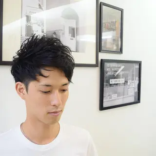 ショート パーマ メンズ 石鳶 勝のヘアスタイル