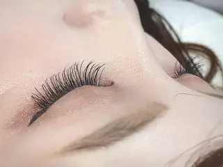 マツエク・マツパ eyelashsalon ANZU.所属・アイラッシュサロン ANZU.のマツエク・マツパデザイン
