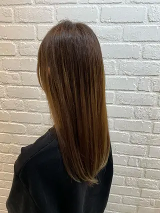 ロング カラー カラーお任せ下さい✨ 𝙼𝙰𝙽𝙰🧸のヘアスタイル