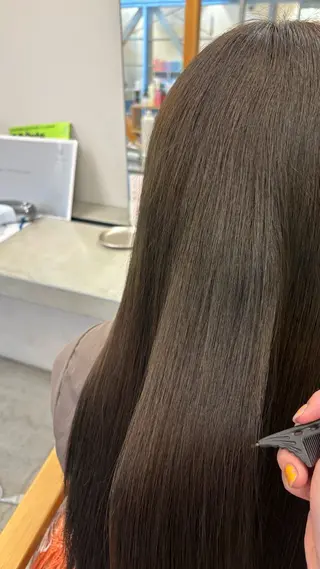 カラー TEMIL HAIR 彩香のヘアスタイル
