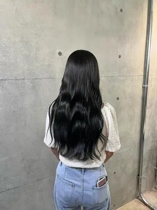 ロング 無料カットモデル ユナのヘアスタイル