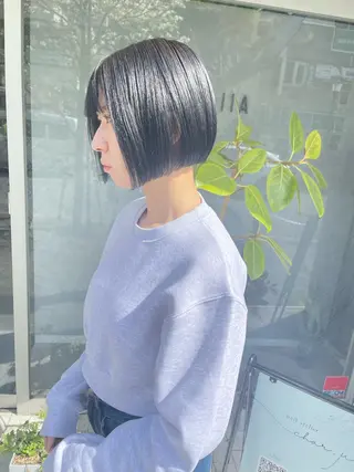 ショート StellA所属・アートディレクター ワダヒサノリのヘアスタイル