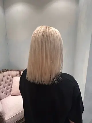 ミディアム chord seventh コードセブンス所属・Manaka ☺︎のヘアスタイル