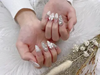 ネイル 🦋ネイルサロン ブラン🌈ゆりのネイルデザイン