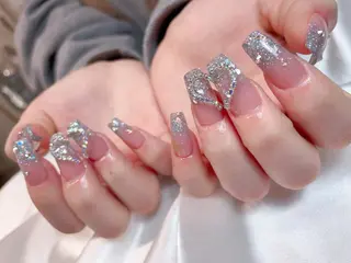 ネイル salon de Tiaraのネイルデザイン