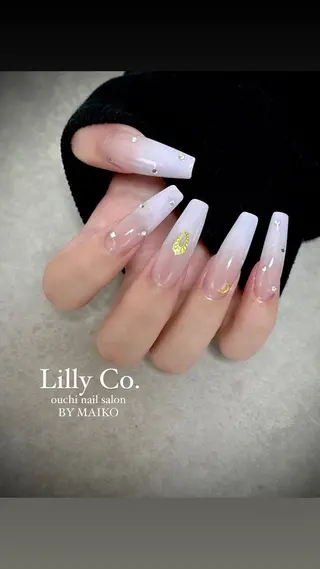 ネイル Lilly Co.のネイルデザイン