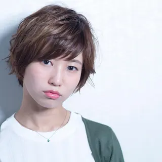 ショート カラー 髪質改善/美髪矯 正ヤマモトハルキのヘアスタイル