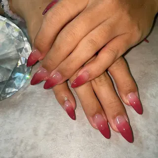 ネイル One Na1l ゆい☺︎のネイルデザイン