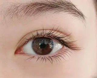 ミディアム MAX SALONのマツエク・マツパデザイン