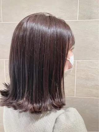 ミディアム カラー 宮原 佳苗のヘアスタイル