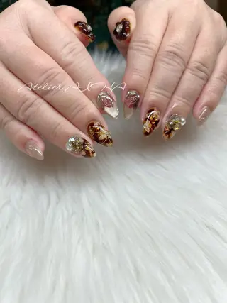 ミディアム アトリエAIHA所属・アトリエAIHA★ フィルイン推奨サロンのネイルデザイン