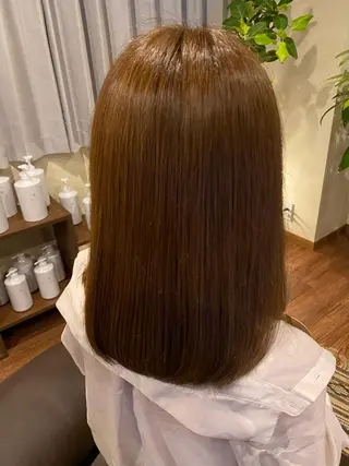 ミディアム Tr　Spa Salon Careのヘアスタイル