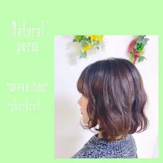 ミディアム パーマ 樋笠 知佳のヘアスタイル