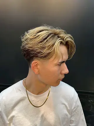 ミディアム KINGSMAN TOKYO BARBERSHOP 本店所属・Syuta 💈KINGSMANのヘアスタイル
