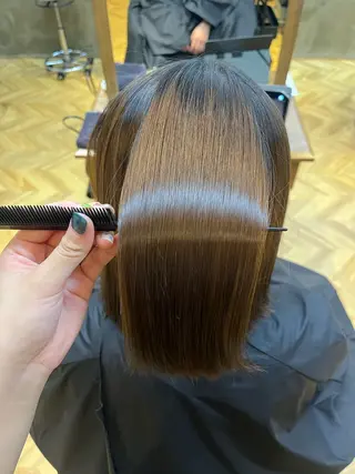 セミロング 凜 (りん)のヘアスタイル