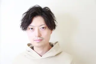 ショート パーマ メンズ HAIRSILVA徳間店所属・石倉 真のヘアスタイル