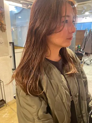 ロング さの あやねのヘアスタイル