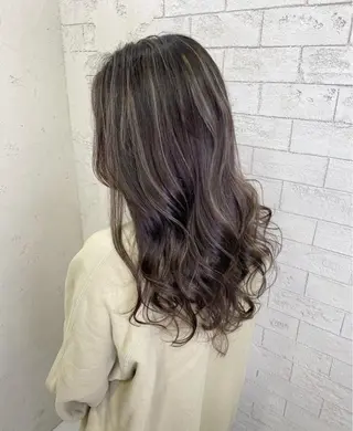 ロング 韓国風透明感カラー 💎YUI💎のヘアスタイル