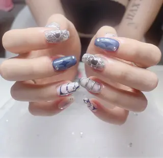 ネイル uuネイルサロン所属・uu ネイルサロン関内🌼のネイルデザイン