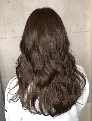 ロング カラー さかい なつみのヘアスタイル