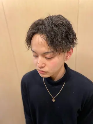 ショート パーマ 山田 哲平のヘアスタイル